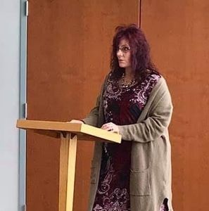 Meet your Posher, Bernadette